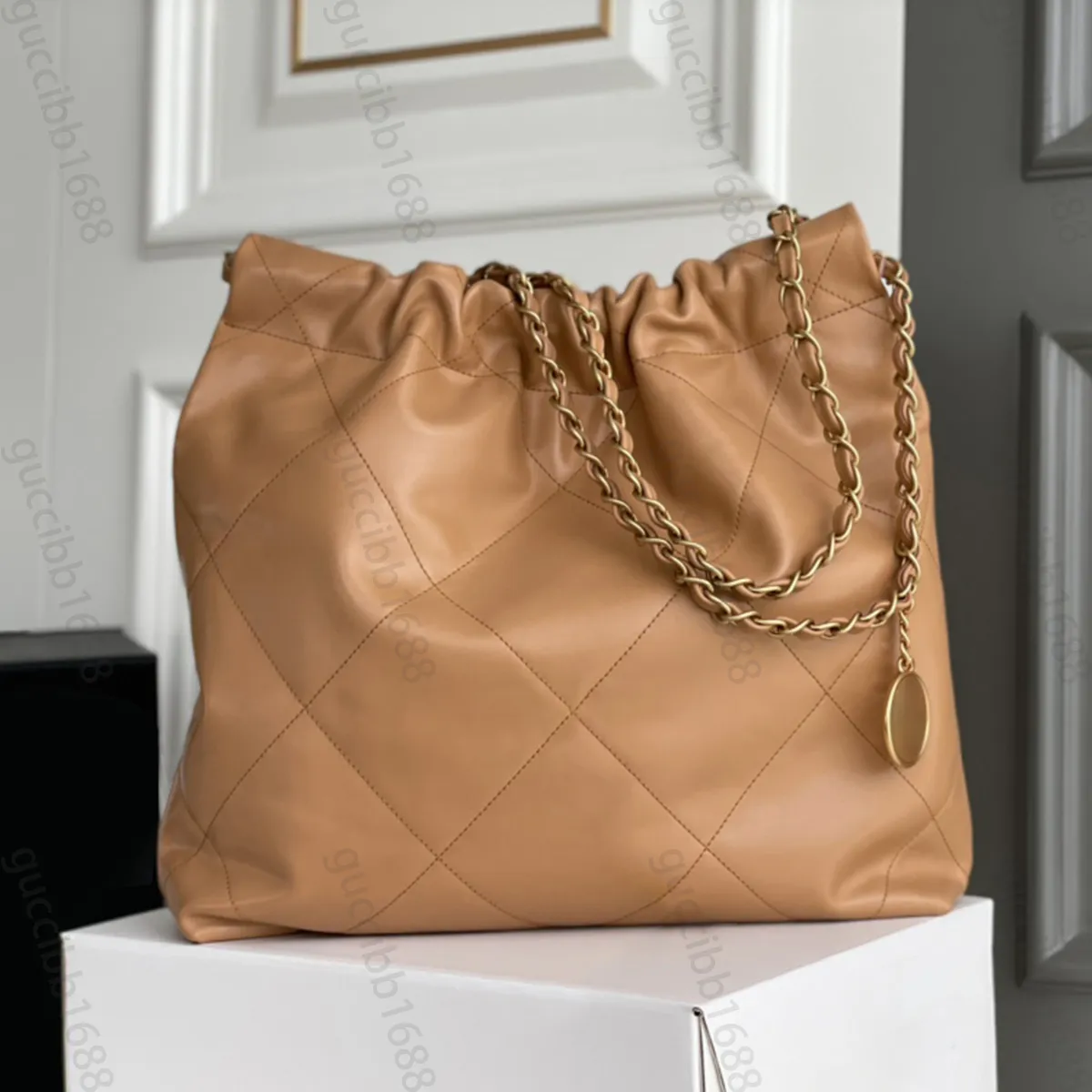 Luxury Designer Padded Evening Tote Bag Soft PU Leather Quilted Shoulder  Crossbody Quilted Purse For Women From Mingchaozhu, $17.52 | DHgate.Com