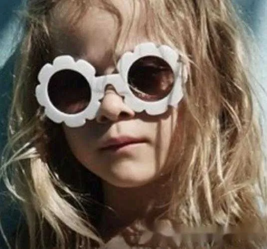 2 Paires Lunettes De Soleil Polarisees Pour Filles - Style Fleur Mignon UV400 - Parfaites Pour Plage Et Fêtes