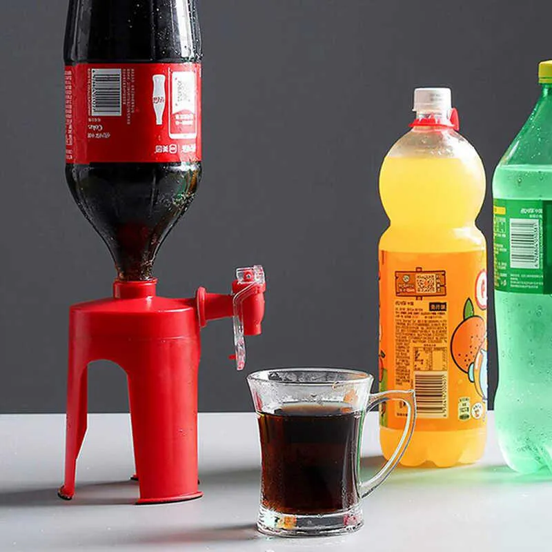 Cucina Limonata Soda Dispenser Bottiglia di Coca Cola Invertita Bevanda Gassata Capovolta Acqua Potabile Distributore di Acqua Bar