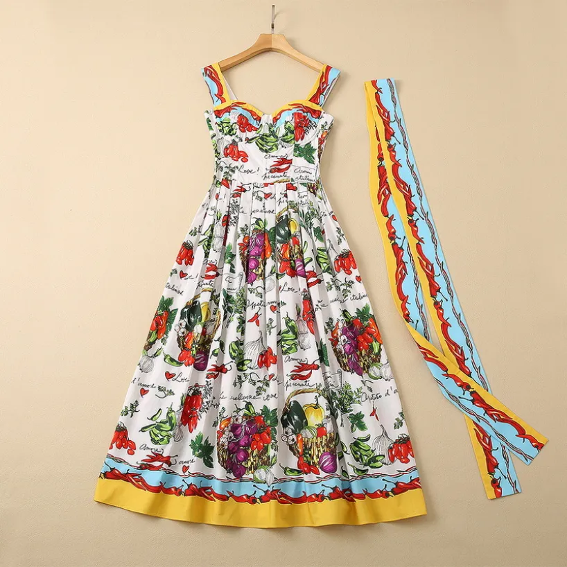 Vestido de pulseira de espaguete no outono de verão Nconte de coração Multicolor Cotton Fruit Print Prind com painéis maxi longos e elegantes vestidos casuais 22q280029