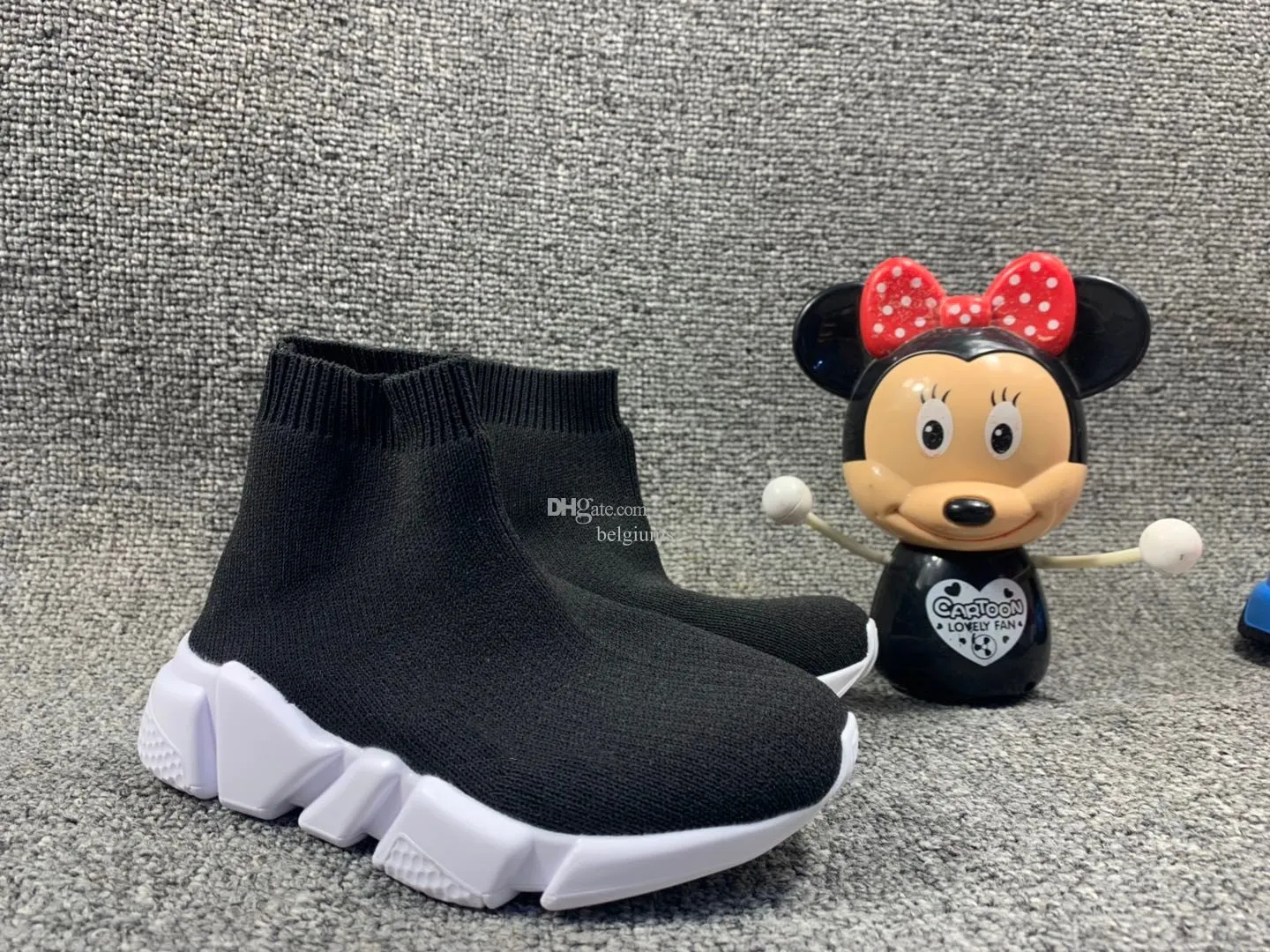 Speed Trainers Kids Shoe Sock Black Boys Girls Sneakers Childing Kid High Designer Trainer Youth Made Shoe White Red Neon Bright Yellow Pink Blue