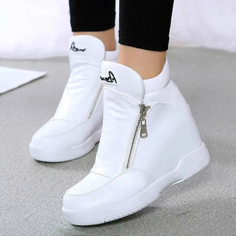 فستان أحذية AKEXIYAA Winter Fashion Sneakers Platform Woman Autumn Top Top Female Shased Shoes Wedge Side Shipper Fashion Warm Snow Sneakers 230316