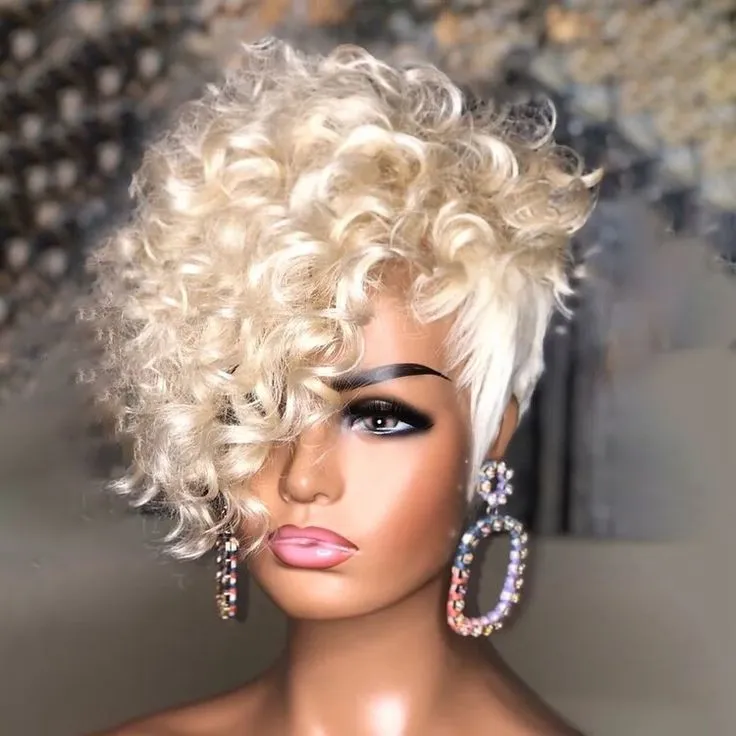 613 Blond färgade mänskliga hår peruker för svarta kvinnor fluffiga curl pixie klippt peruk mänskligt hår kort lockigt bob spets front frontala peruk 8-10 tum 150%densitet