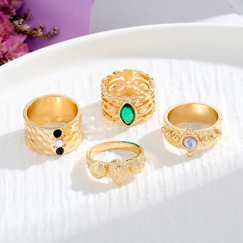 Green Crystal Rings Set for Women Gold Bated vintage Estética Geométrica Luxo Anilos Lady Jewelry Gifts
