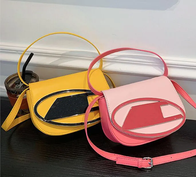 Lyx handväska diesals crossbody underarm Väska högsta kvalitet sadel nappa PU läder Dam man Designer handväska clutch lock med axelrem plånbok Väska,H0316