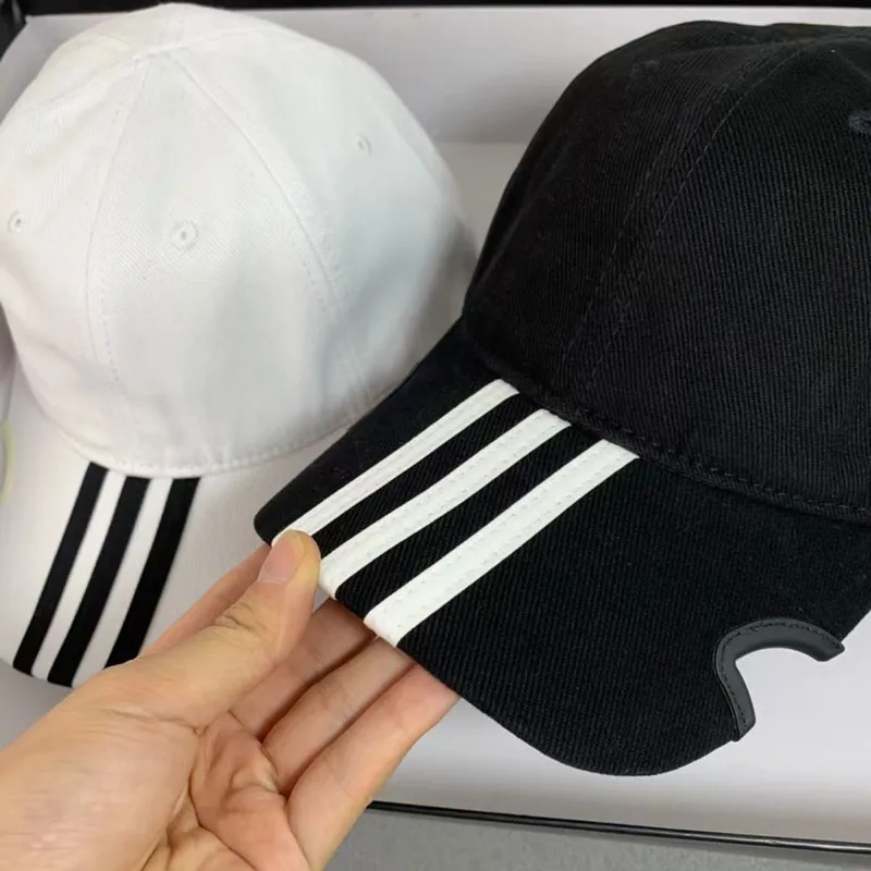 Mens Designer Chapéus Moda Ícone Chapéu Designer Boné de Beisebol Preto Branco Bola Ativa Caps Casquette para Homens Mulheres F1 Proteção Solar Sping Queda Bonnet