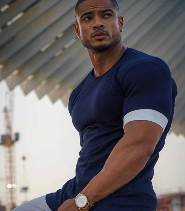 Men's T-shirt New summer leisure sports fitness men's solid color moisture absorption and sweat wicking round neck T-shirt