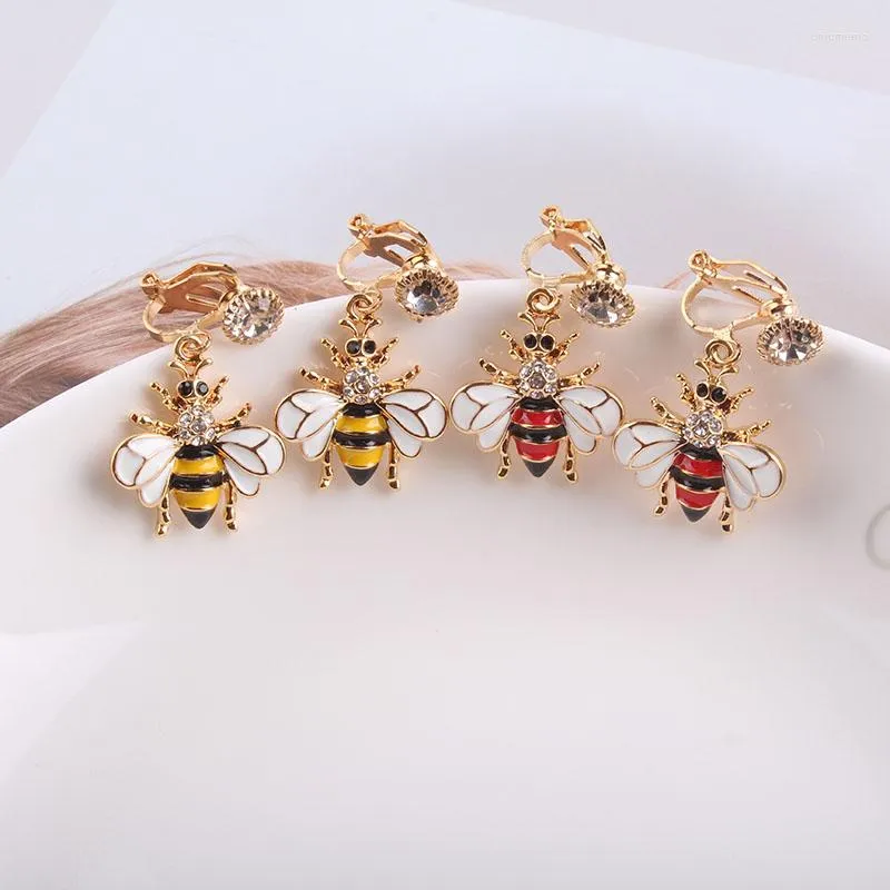 Boucles d'oreilles à dos JIOFREE Style coréen abeille dessin animé strass à clipser sans Piercing pour femmes oreille mignonne non percée