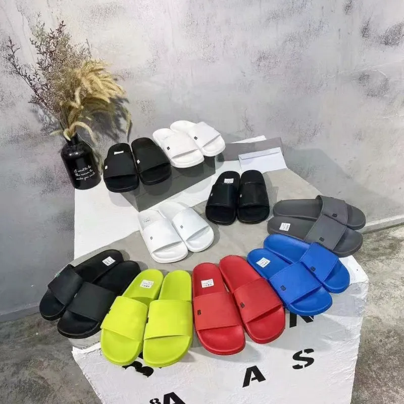 Classic Paris slipper Fashion slide sandals slippers for men women WITH ORIGINAL BOX dust bag Hot Designer unisex beach flip flops slipper 35-46