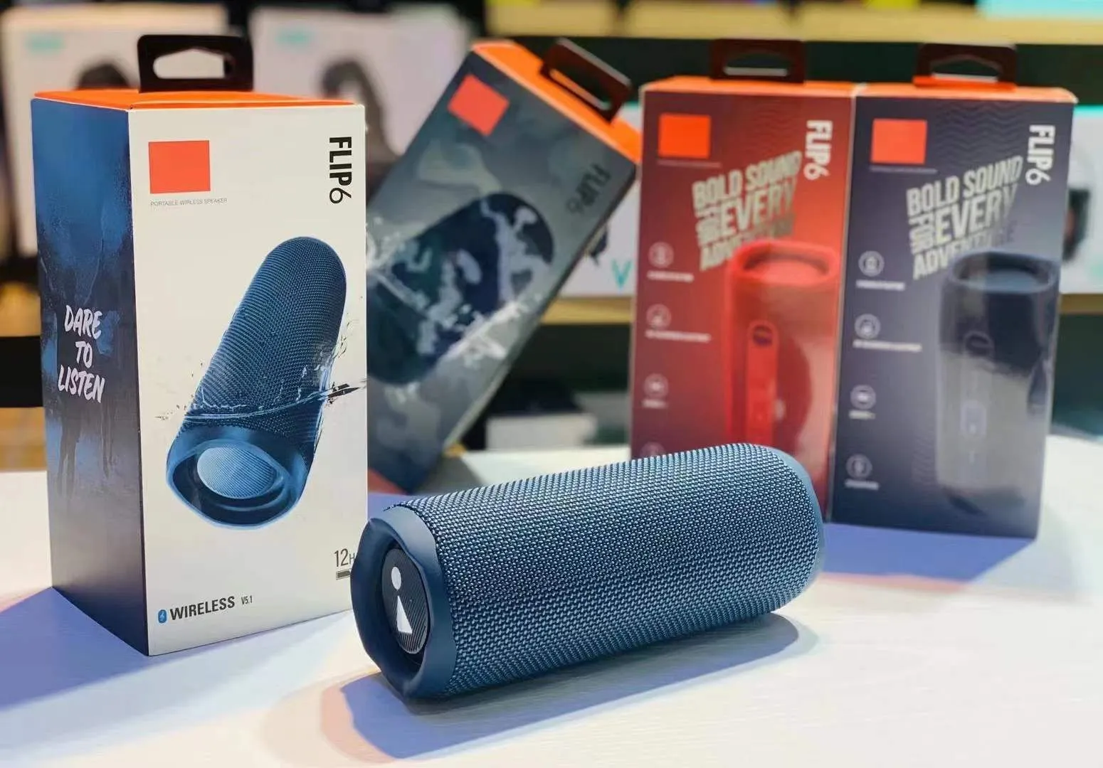Kablosuz Bluetooth Hoparlörler Flip 6 Taşınabilir Hoparlör Cep Telefonu Güçlü Su Geçirmez Bas Profesyonel Ses Subwoofer Siyah Kırmızı Mavi Kamuflaj