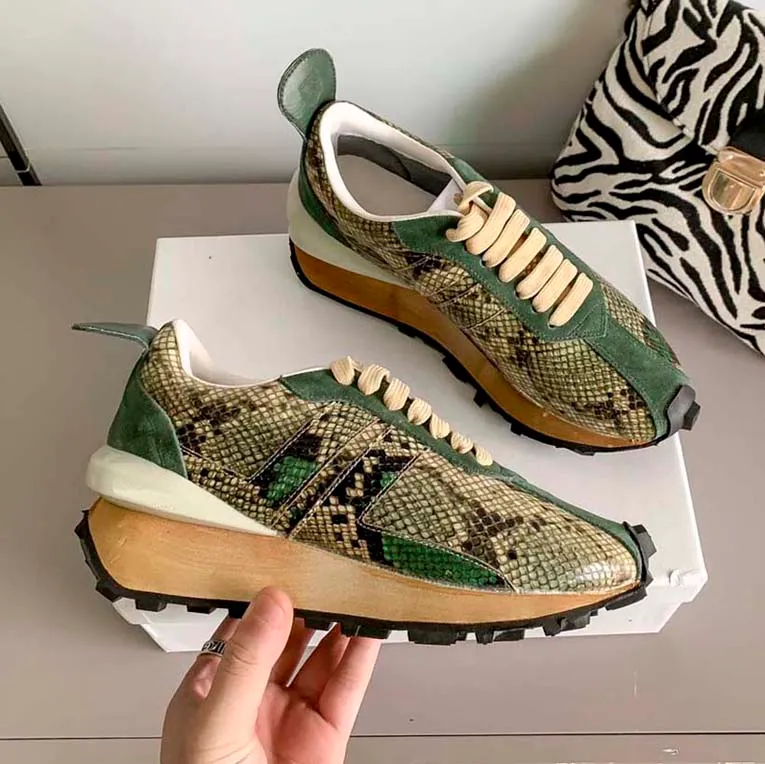 Sapatos retro on sale