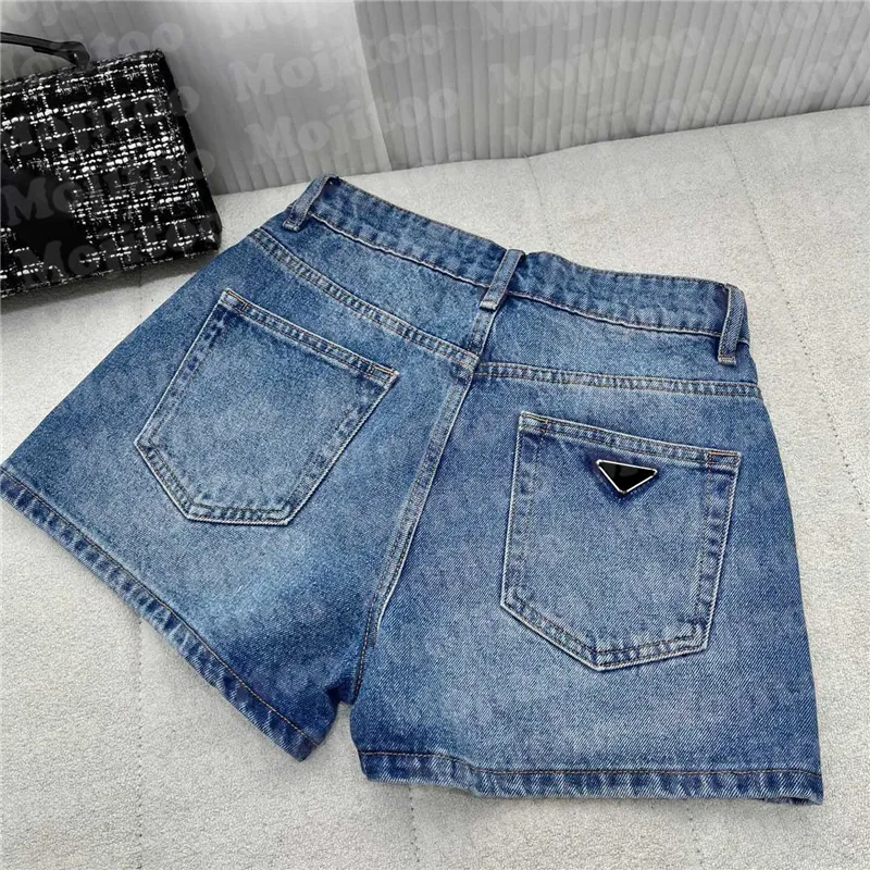 Pantaloncini di jeans da donna Pantaloni con stemma con lettera firmata Pantaloni corti da donna a vita alta moda Hiphop Streetwear