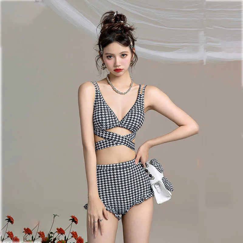 Bikinis Set Swimsuit Women Sexig Bikini Nya koreanska modeflickor vadderade badkläder Push Up Slim Fit Monikini Beach Wear Swimming Summer 2022 P230316