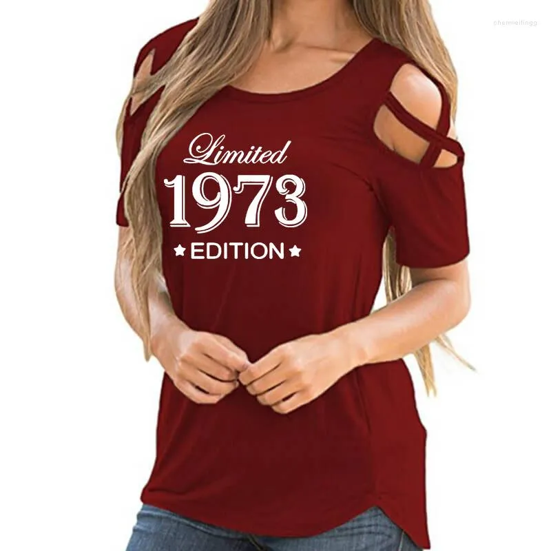 Koszule kobiet wykonane w 1973 roku 50-letnia Kobiety T-shirt Summer 50. urodzinowy prezent na ramię