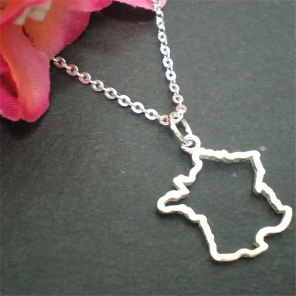 30PCS Tiny Country Map France Necklace Charm Pendant Simple Hollow Outline European Pride French Paris Map Necklaces for Souvenir Gifts