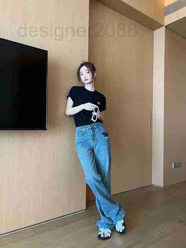 Damesjeansontwerper Chopstick Leg Jeans Wash Sailor Feel zachte en comfortabele driehoekdecoratie FHSQ