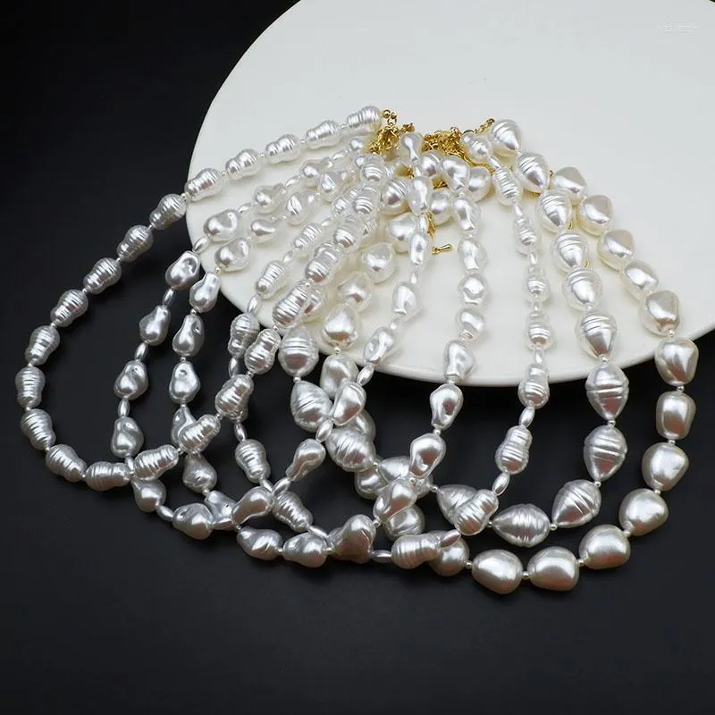 Girocollo irregolare bianco imitazione perla collana gioielli barocchi moda stile europeo per le donne regali per le feste