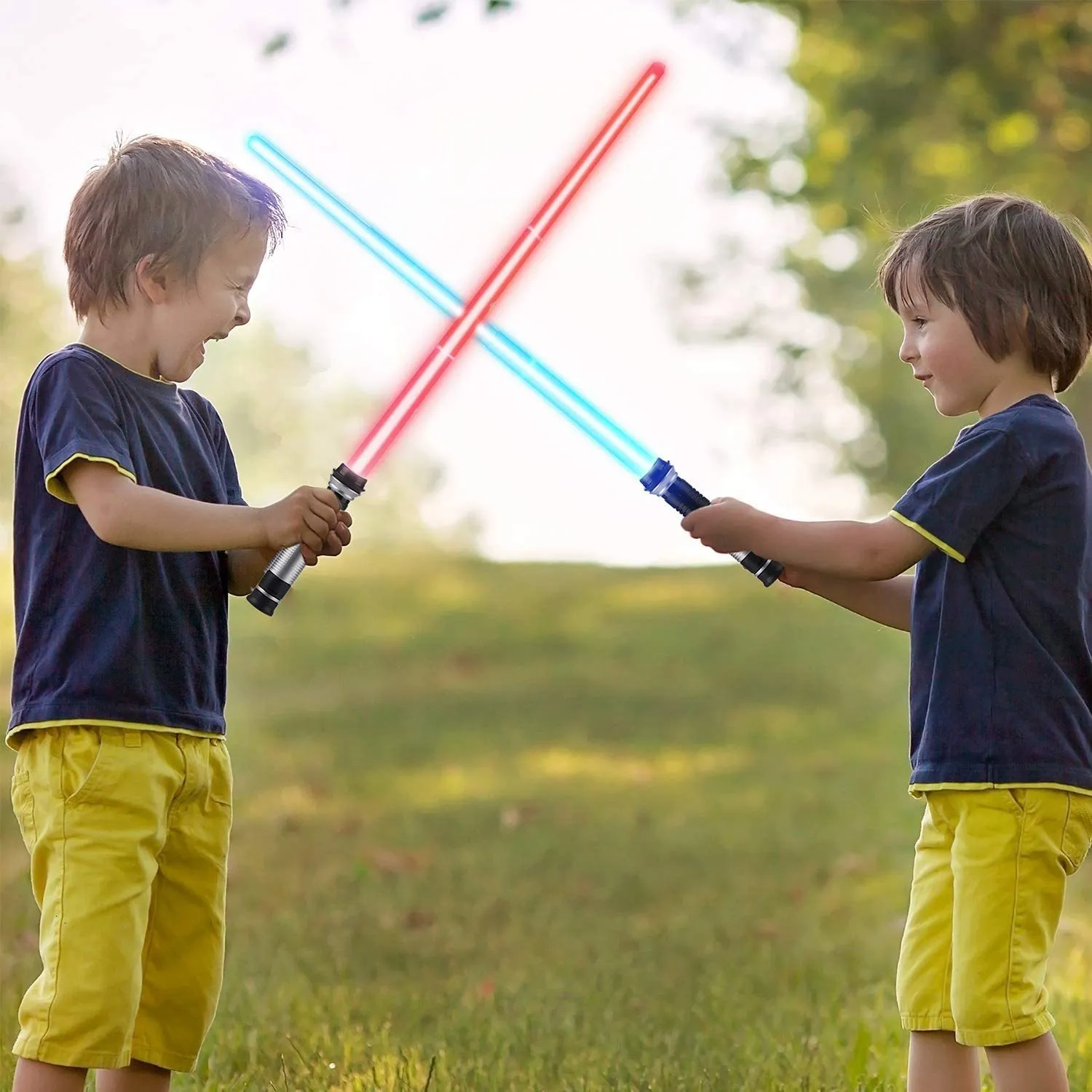 Led Rave Toy 2Pcs Lightsaber Toys For Children Saber Oyuncak Luminous Jedi Sabre Laser Sword Light Up Flashing Lightstick Gift Laser Sword 230317