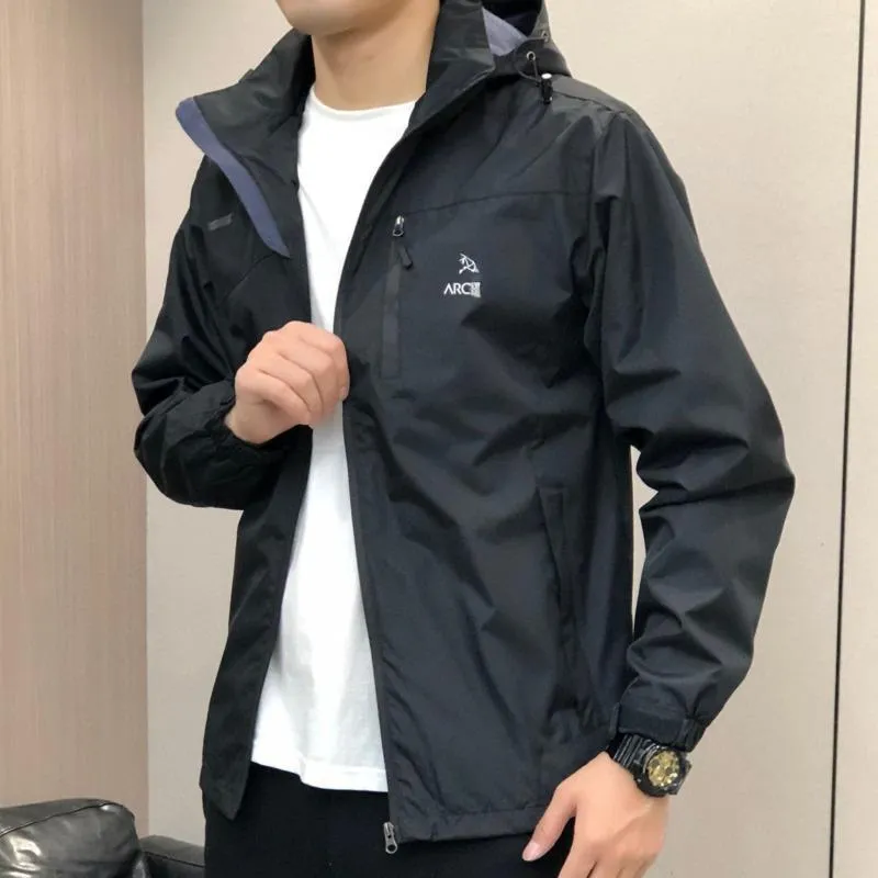 Arc Jacket Mens Designer Hoodie Tech Nylon Waterproof Zipper Arcterxy Jackets High Quality Lightweight Windbreaker Coat Outdoor Sports Men Coats 2023