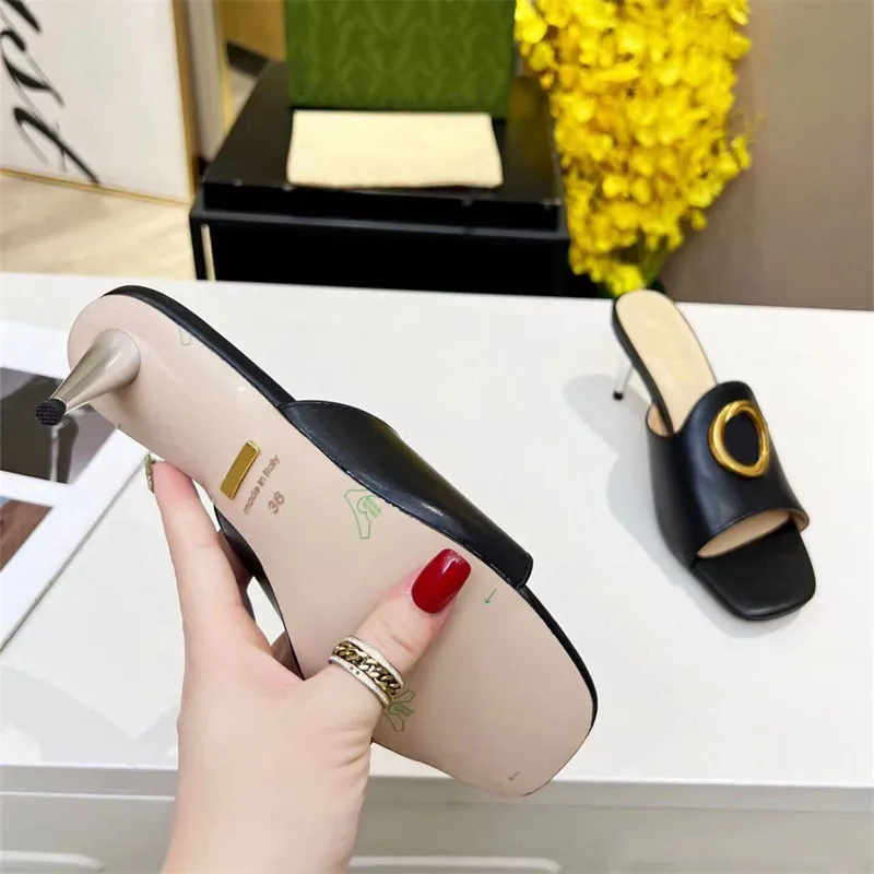 Leather high Heels Women`s slippers Luxury Designer Fashion Sandals Sexy skinny heels Buckle party shoes White collar Office shoes Designer shoes 7CM heel strap box