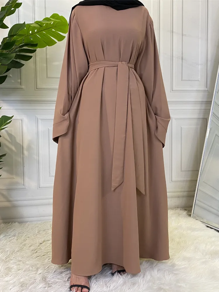 Abbigliamento etnico Moda musulmana Dubai Abaya Abiti lunghi Hijab con cintura Islam Abayas Africano per donna Kaftan Robe Musulmane 230317