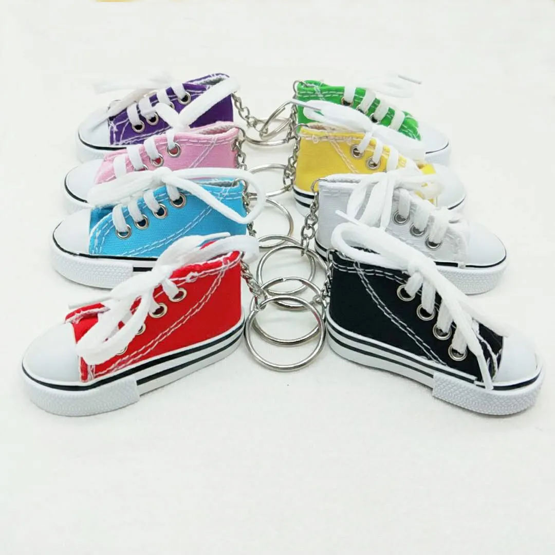 Bulk Price Creative Simulation Canvas Keychain Key Chain Pendant Car Bag Sneakers Shoes Keychains Jewelry Gift