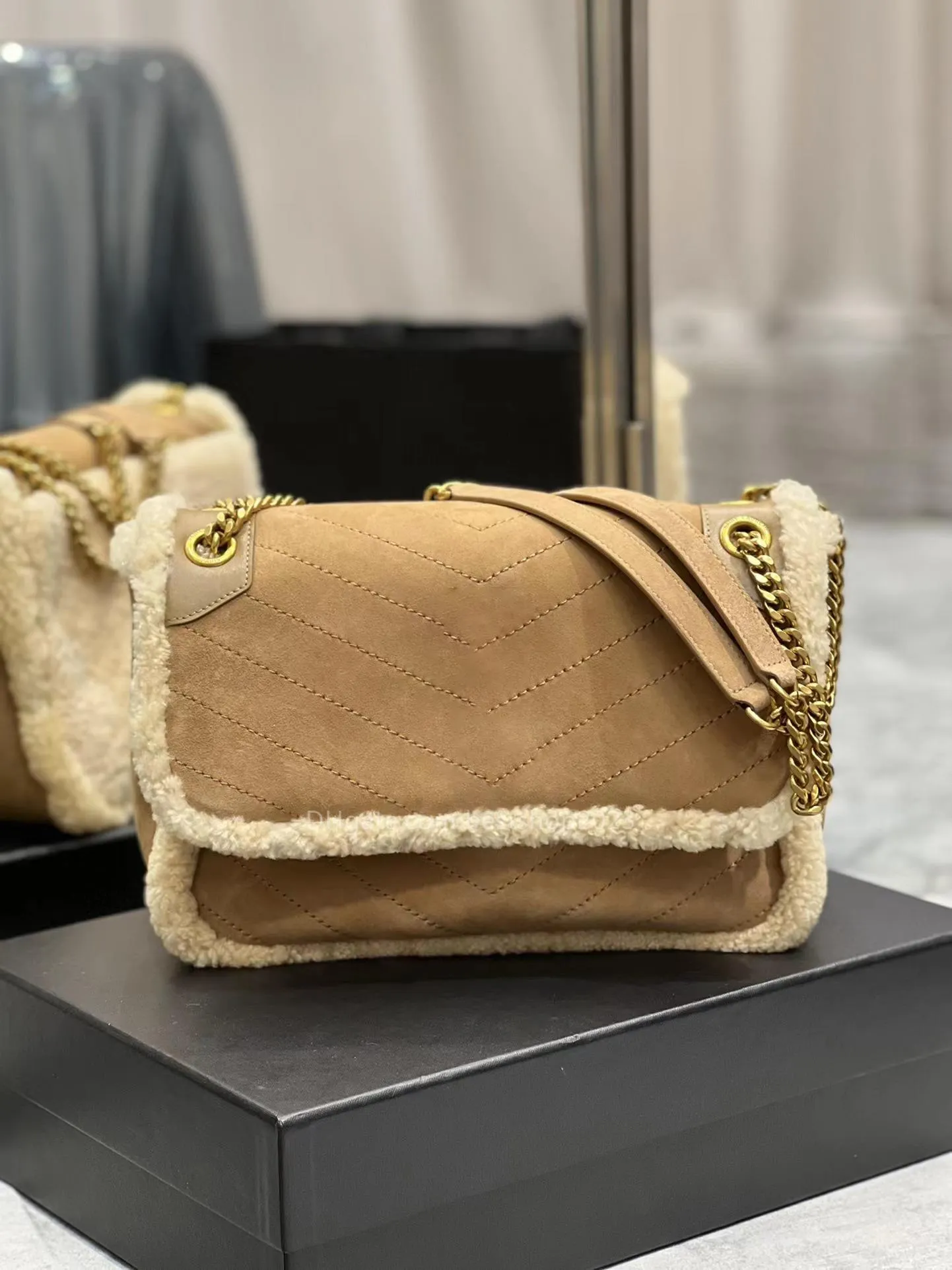Luxury Women's Bag Chain Bag Shoulder Bag Crossbody Handbag Lambswool Gentle Premium Flap Bag Yellow 28*20*8.5CM