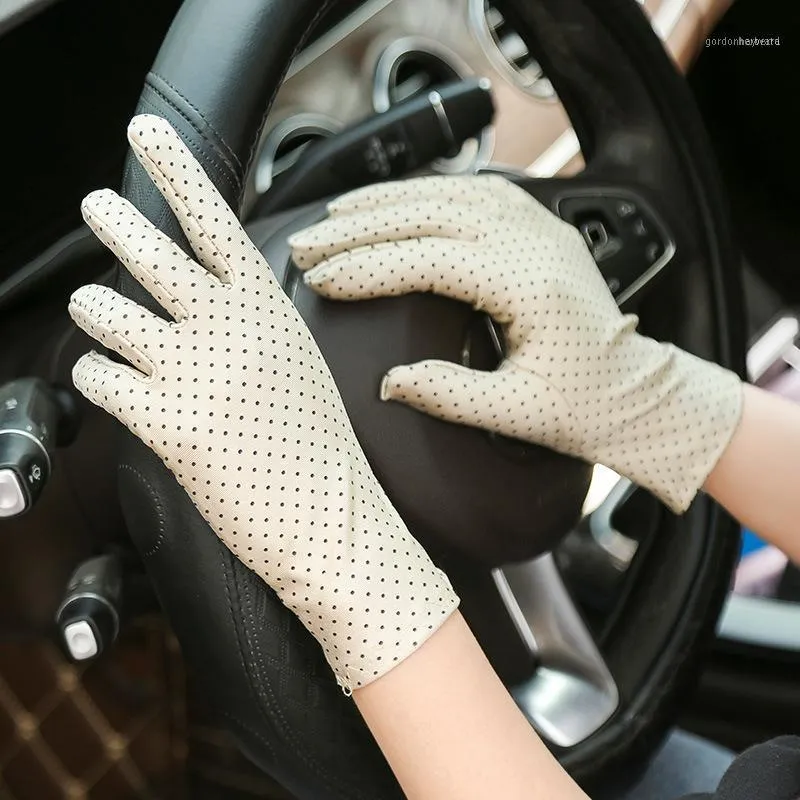 Fünf-Finger-Handschuhe Damenmode Sommer Anti-Rutsch-Sonnenschutz Fahren Kurz Dünn Punkt Damen1