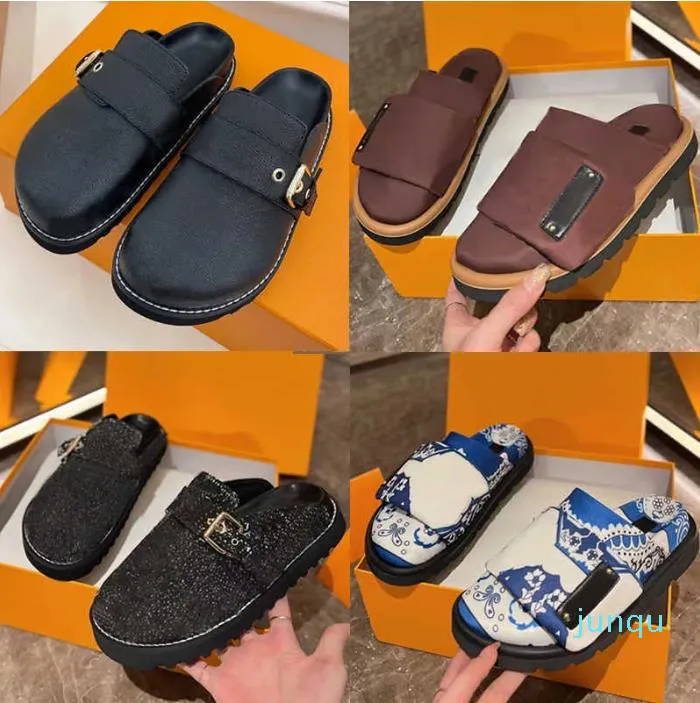 2023 Mannen Gemakkelijk Slides Gezellige Comfort Mules Womens Luxe Leer Platte Slippers Platform Sandaal Mode Zomer Bloemen Schoenen Maat 35-45