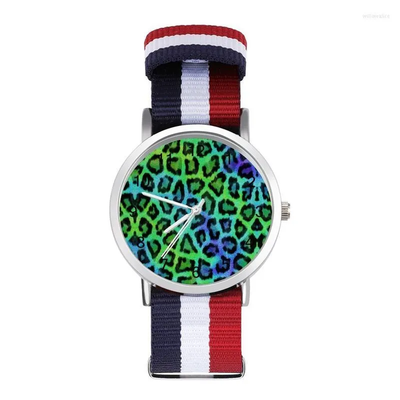 Wristwatches Blue Green Leopard Animal Quartz Watch Print Sports Po Wrist Ladies Silent Affordable WristwatchWristwatches Will22