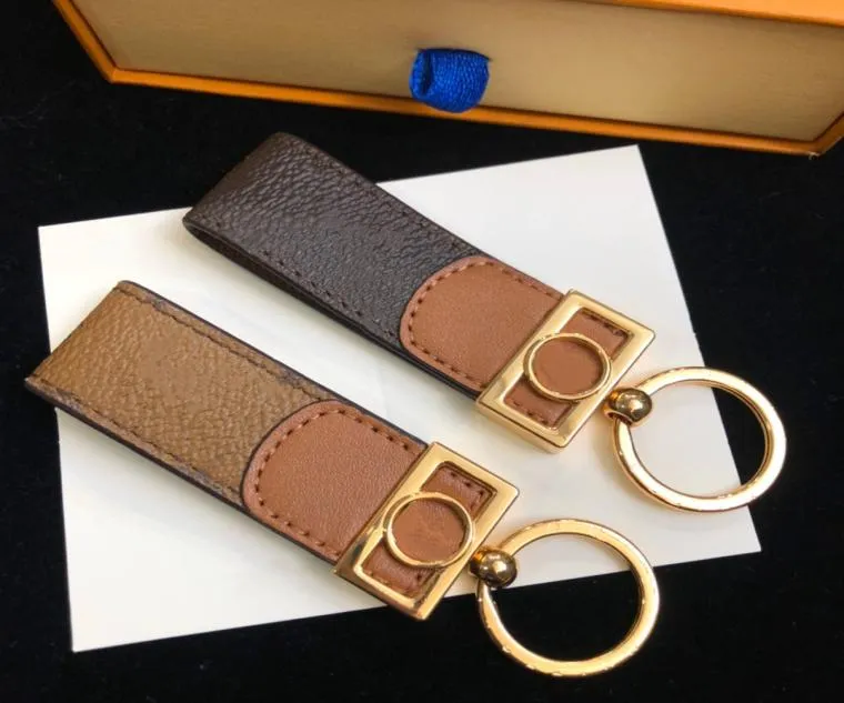 Luxury Keychain Mens Leather car key ring Keychains Buckle womens fashion bags hanging buckle High Quality