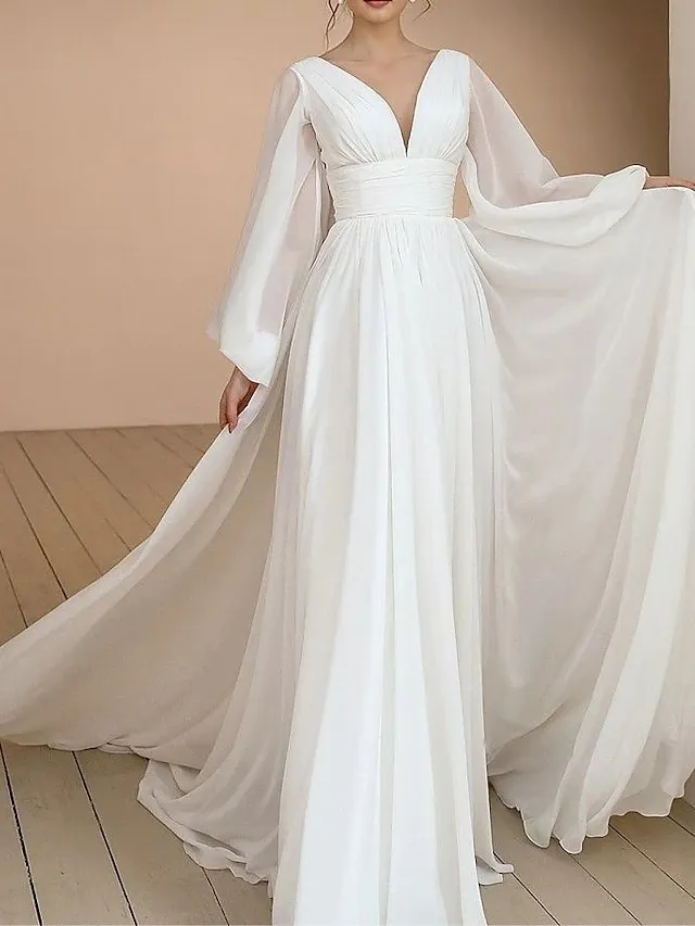 Elegante vestido de novia de verano 2023 Una línea con cuello en V Pliegues Mangas largas Vestidos de novia de gasa Tren de barrido Vestidos de novia de talla grande