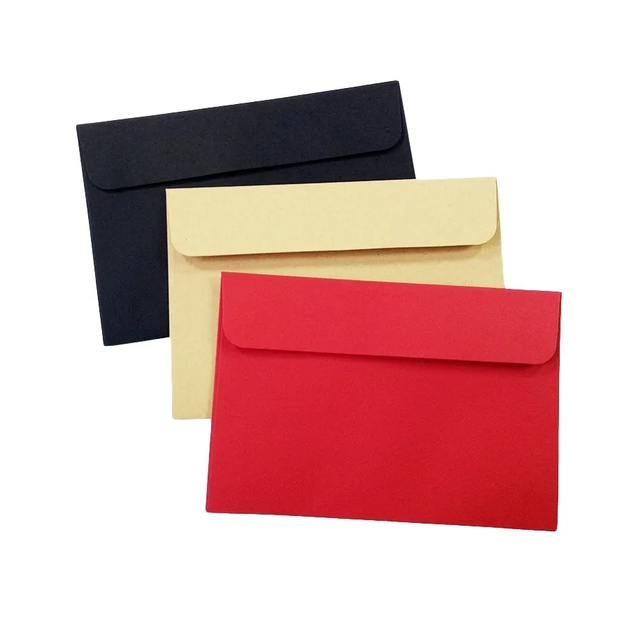 Grußkarten 100 Stück/Los Niedliche Umschläge Kraft Rot Schwarz Papierumschlag Geschenkkartenumschläge für Hochzeit Geburtstagsfeier 230317