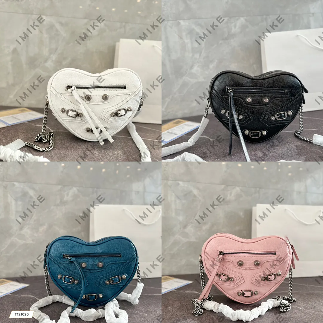 Sac coeur le coeur Handheld coeur mini sac crossbody sac en cuir chaîne lourde haute qualité