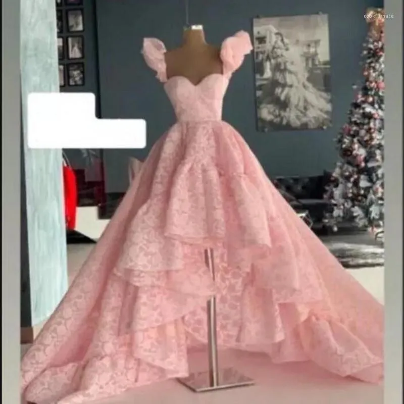 Partykleider Erröten Rosa Abschlussball High Low Flügelärmel Abgestuftes schickes Abendkleid Maßgeschneiderte afrikanische Frauenkleider zum Geburtstag