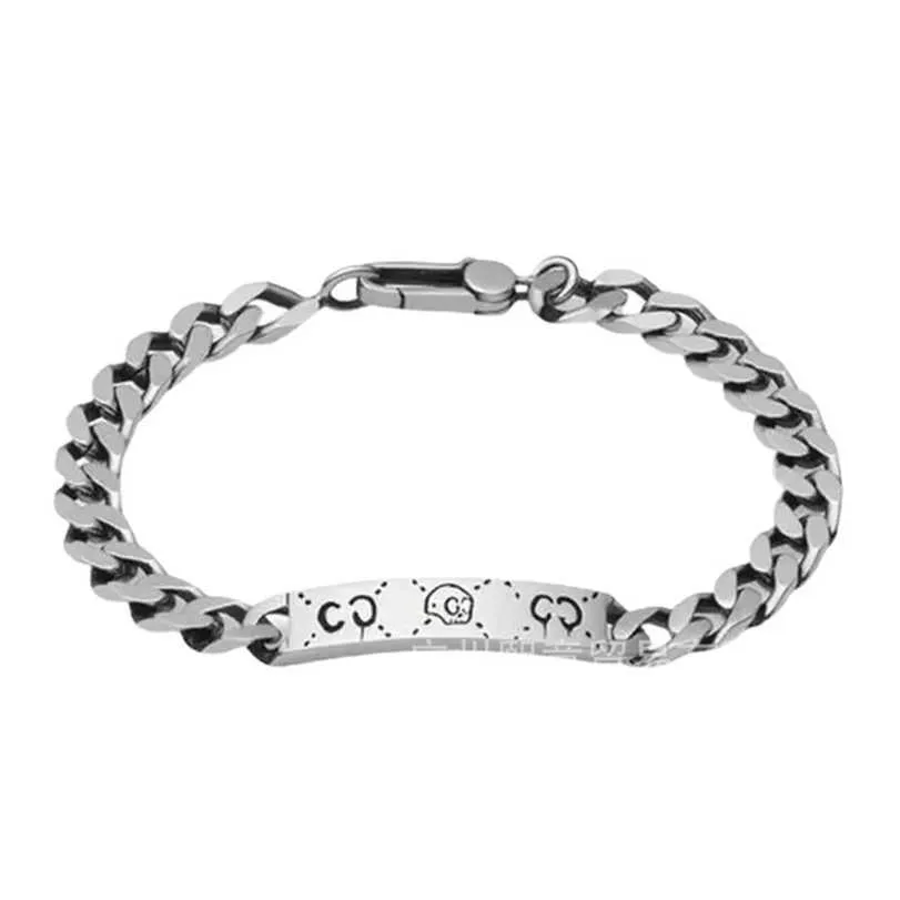 2023 Designer Nya modesmycken Dubbelarmband för män och kvinnor Silver Interlocking Lovers Armband