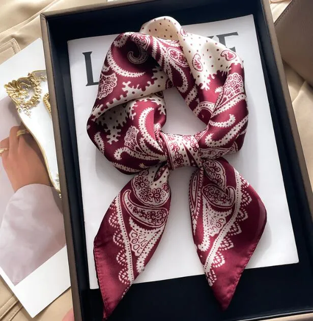 20style 70-70 cm Designer Letters Print Floral Silk Scarf Stripe Hoofdband voor vrouwen Mode lange handgreep Bags Sjaals Paris Schouder Tote Bagage Lint Hoofdtoeslag