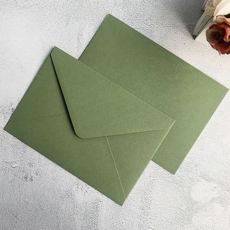 Gratulationskort 25x A7 Plain Olive Green Cotton Paper Wedding Invitation Kuvert 133x193mm Sweet 15 Birtday Card Bag 230317