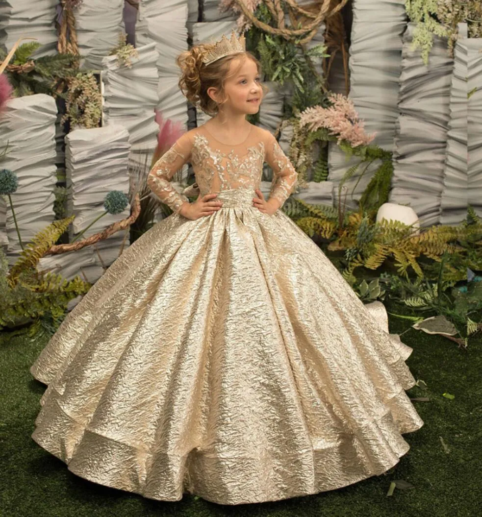 2023 Gold Flower Girl Dress Princess Illusion Hylsa med bågknappar Läckra kjol födelsedag bröllopsfest barn brudtärna BC15260 E0318