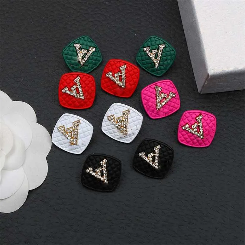 2023 Designer New Foreign style jewelry net red Japanese and Korean handmade earrings S925 silver needle V