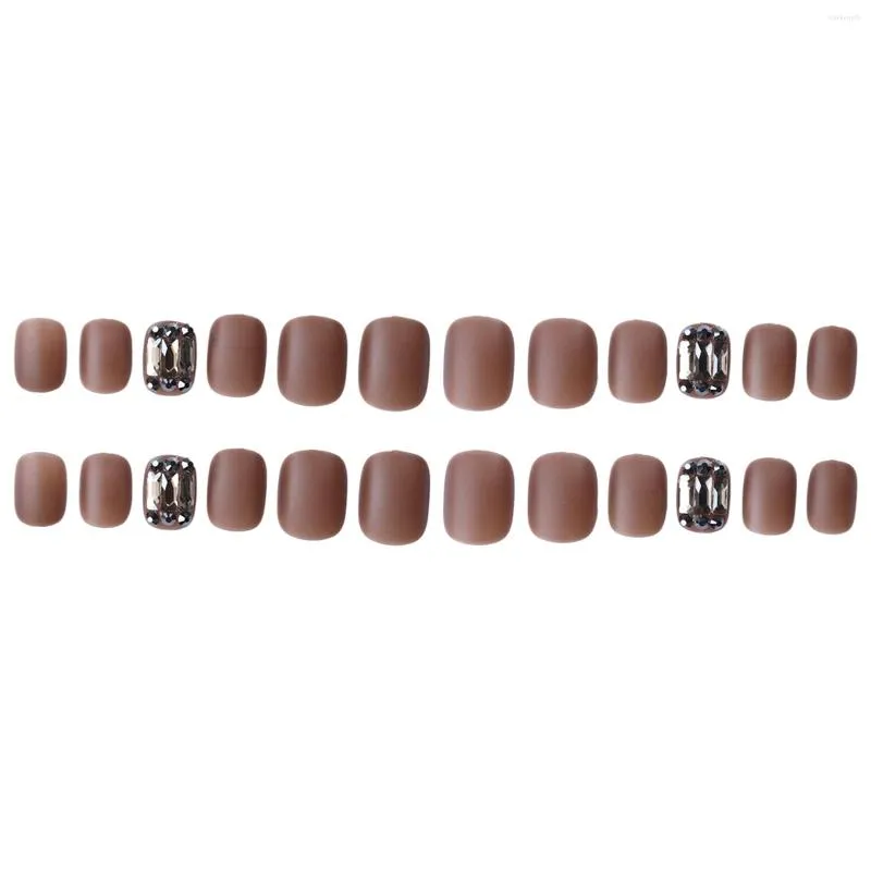 Nail Art Kits Kurze fertige Maniküre abnehmbare Platte mattiert Kaffee Champagner Farbe