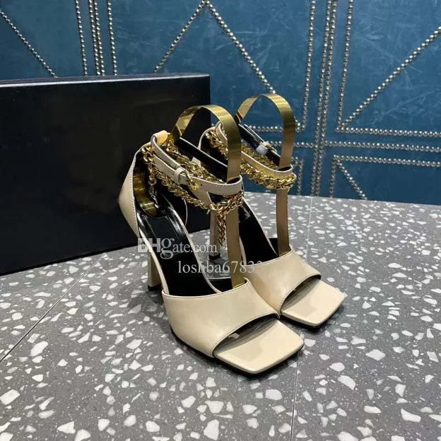Высококачественная кожаная подошва, сандалии на высоком каблуке, патентная кожа, украшение золотой цепи, подходящие для сопоставления различной одежды 35-42
