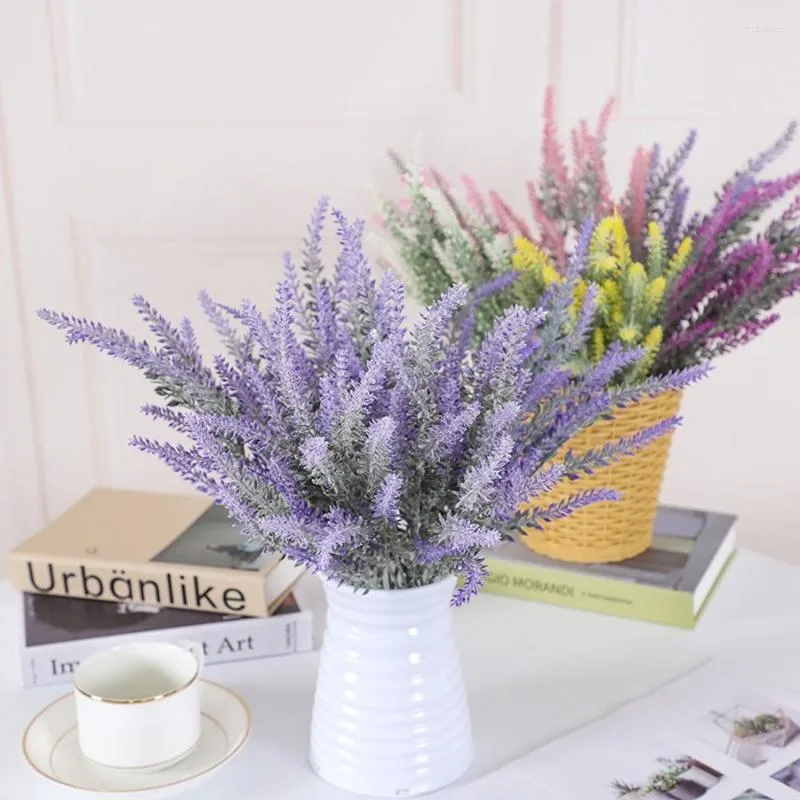 Dekorativa blommor 5 buntar vackra lila falska konstgjorda lavendel faux plastväxter för heminredning bröllop kök trädgård