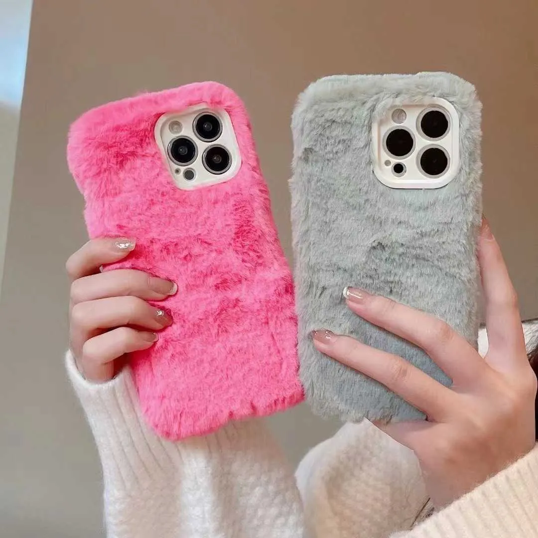 Custodie per cellulari Luxury Winter Funny Cute Warm Plush Fur Candy Color Fluffy Case per iPhone 14 13 12 11 Pro Max Soft Bumper Coque Girly Capa Z0316