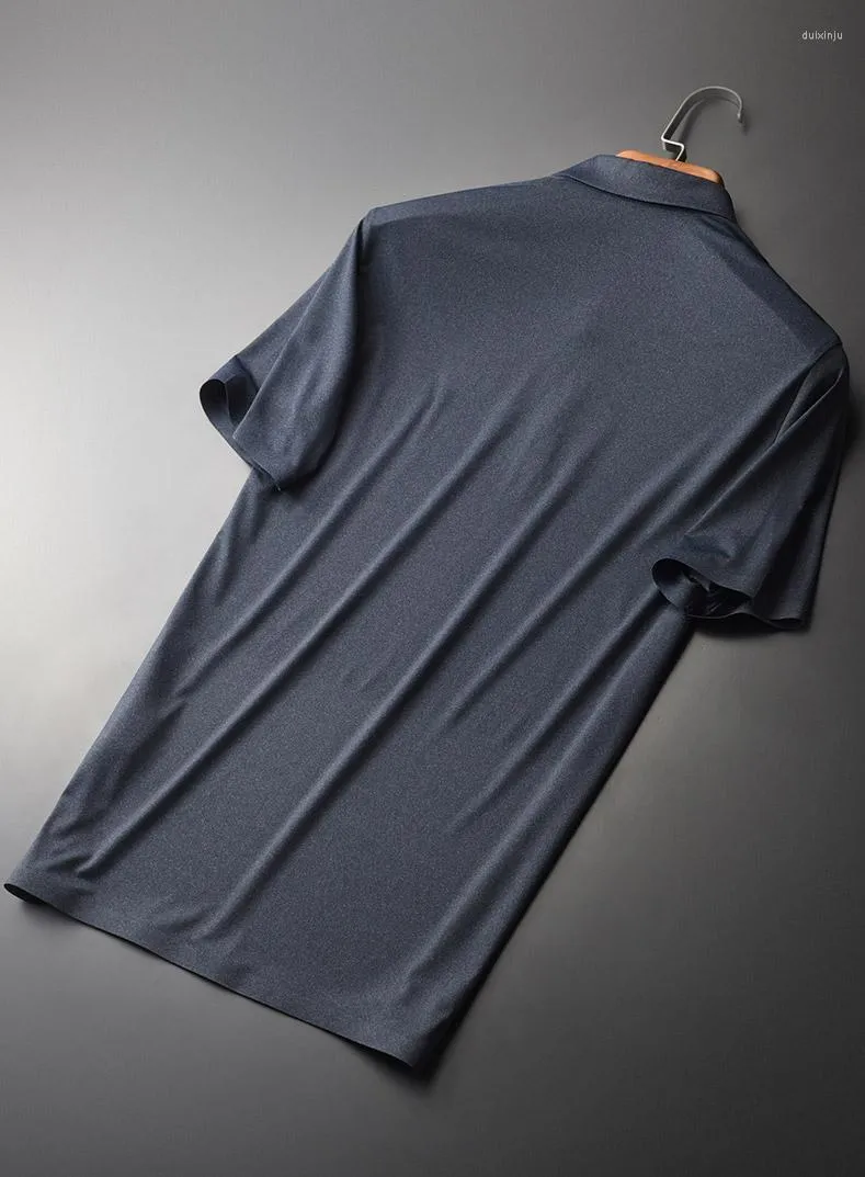 メンズTシャツメンズラグジュアリーサマーソリッドカラーシルキーショーツスリーブオスプラスサイズ4xlスリムフィットカジュアルマンTシャツ