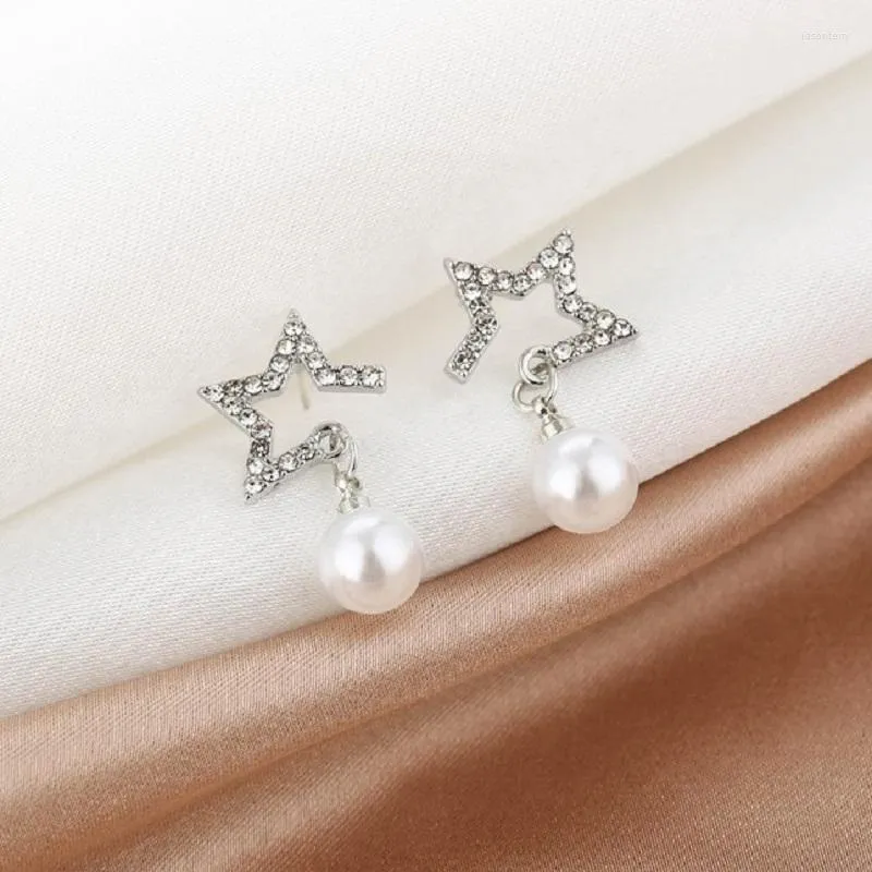 Pendientes de tuerca Lovelink, colgante de estrella Irregular de Color plateado brillante para mujer, bonito accesorio de fiesta con borla de perlas blancas