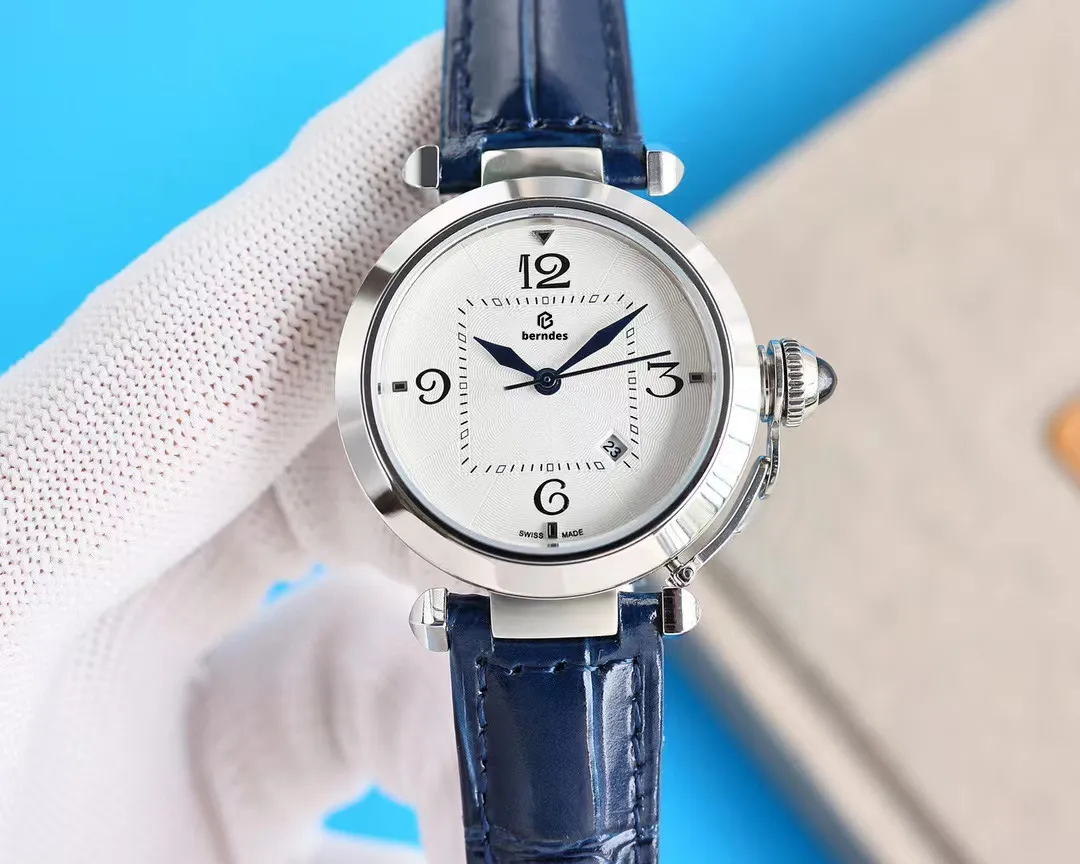 Modeklocka Dam Quartz Movement Medusa Style Watch Unik designkrona Tillverkad av rostfritt stål Djupt vattentät