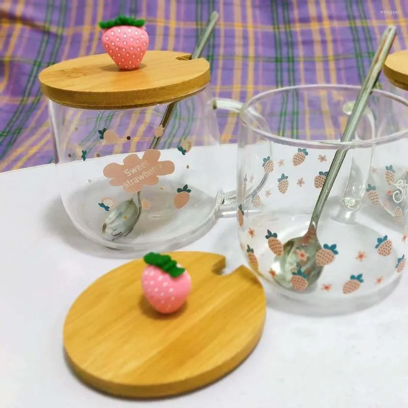 Verres à vin fille douce fraise tasse verre avec poignée eau maison mignon cuillère couvercle Ins Transparent