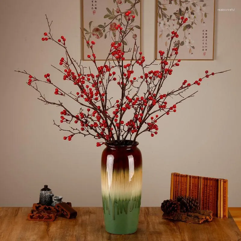 Dekorativa blommor Holly Fruit Simulation Flower Arrangement vardagsrum Hög gren Fake Red Berry Acacia Bean