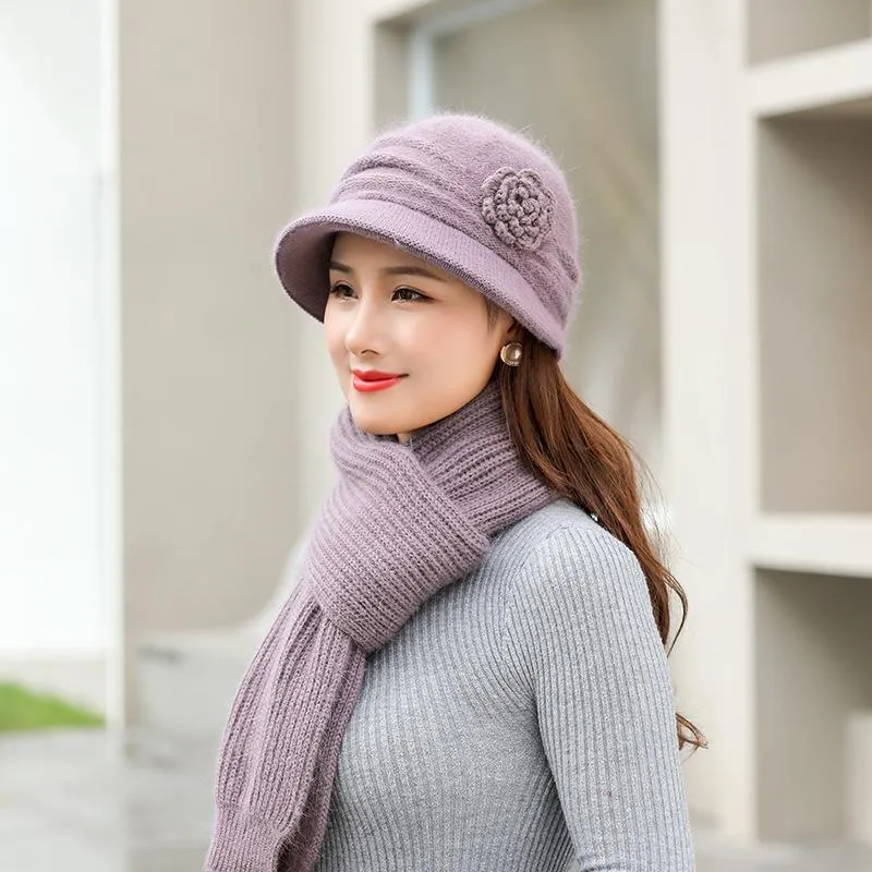 Bonnets Bonnet/Crâne Casquettes Automne Hiver Laine Chapeau Épais Chaud Plus Velours Écharpe Ensemble Pour Femmes Mode Élégant Fleurs Fourrure Tricoté Seau